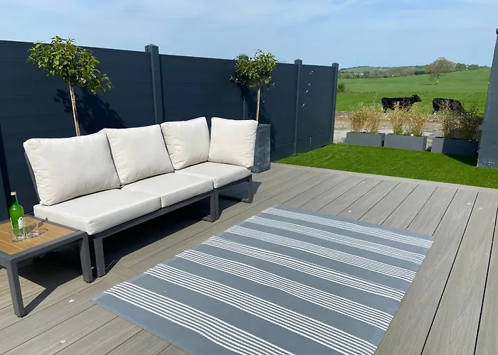 Willow Lodge Cashel- Rock View-Sleeps From 2 Up To 8 Guests