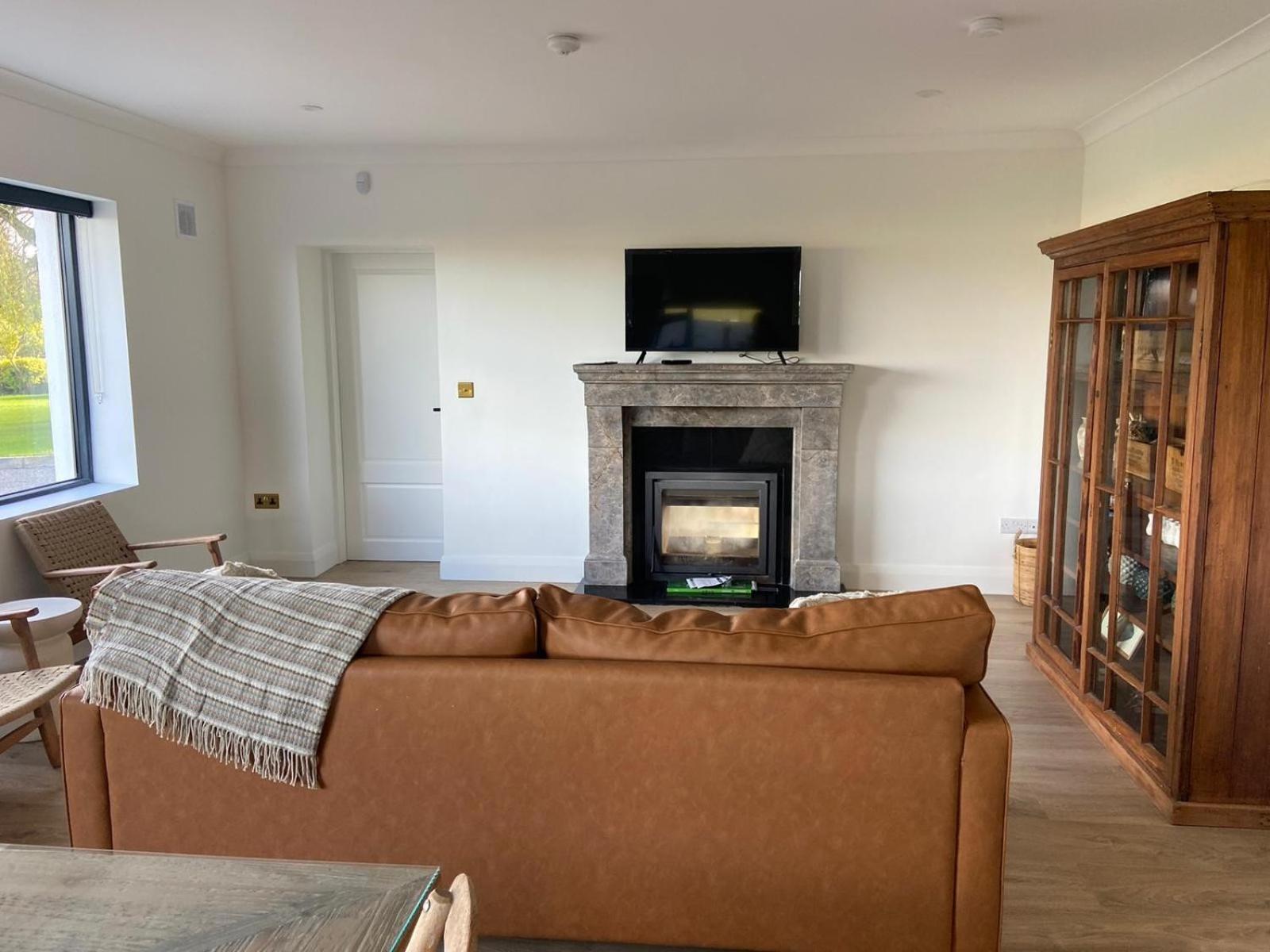 Willow Cashel- Rock View-sleeps From 2 Up To 8 Guests Cashel (Tipperary)