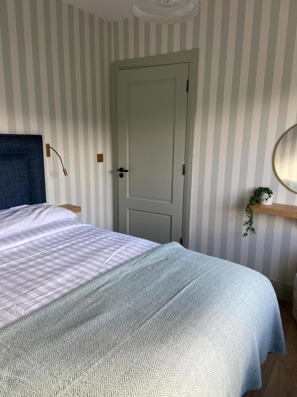 Willow Cashel- Rock View-sleeps From 2 Up To 8 Guests Ferienhaus *